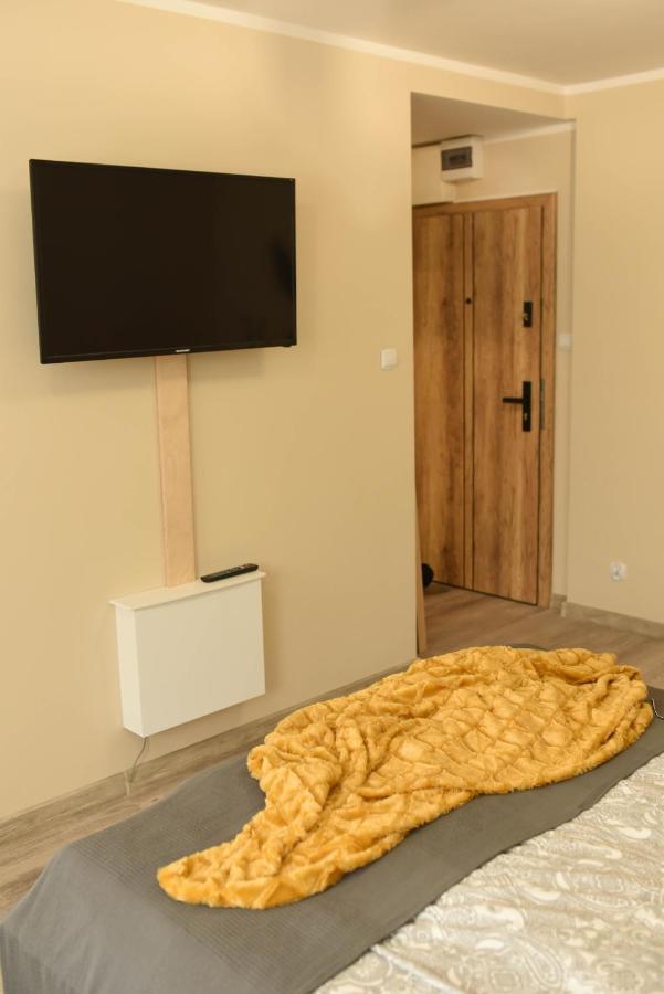 Apartament Studio Klasztorna Dzierżoniów Dış mekan fotoğraf